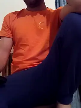 Snapshot of Rolandxxxr chatting on 10, 1, 2025 Rolandxxxr online show from 10, 1, 2025