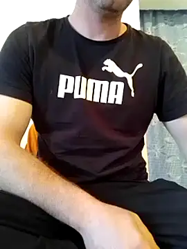 Snapshot of Rolandxxxr chatting on 11, 3, 2025 Rolandxxxr online show from 11, 3, 2025