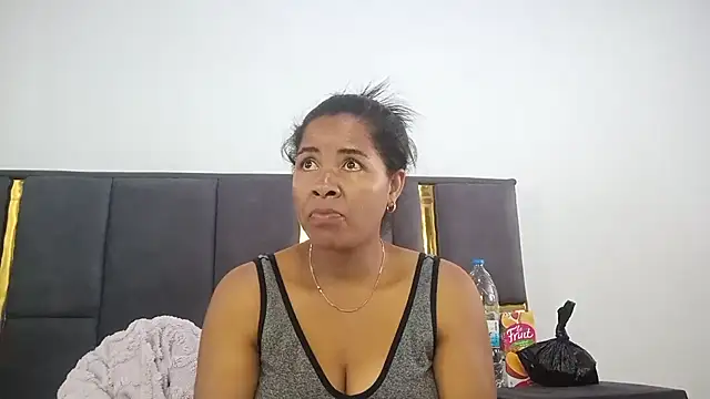 Snapshot of aleixane chatting on 21, 4, 2026 aleixane online show from 21, 4, 2026