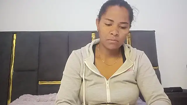 Snapshot of aleixane chatting on 15, 5, 2026 aleixane online show from 15, 5, 2026
