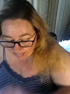 Iceprincess2bad4u online show from 12, 4, 2026