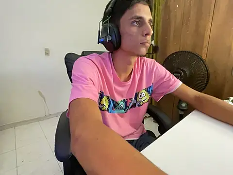 Max TheHorseDick online show from 2, 2, 2025