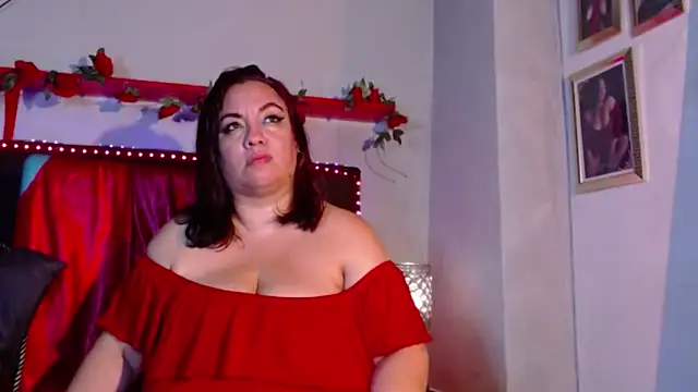 Snapshot of -helen chatting on 15, 2, 2025 -helen online show from 15, 2, 2025