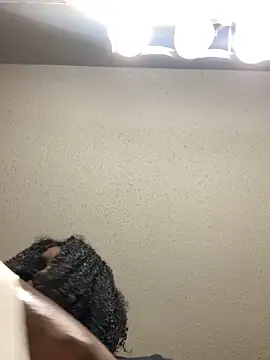 Foreignthababyy online show from 18, 11, 2025