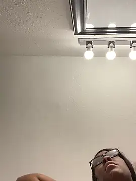 Foreignthababyy online show from 7, 4, 2026