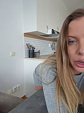 novaforyou1 online show from 1, 3, 2025