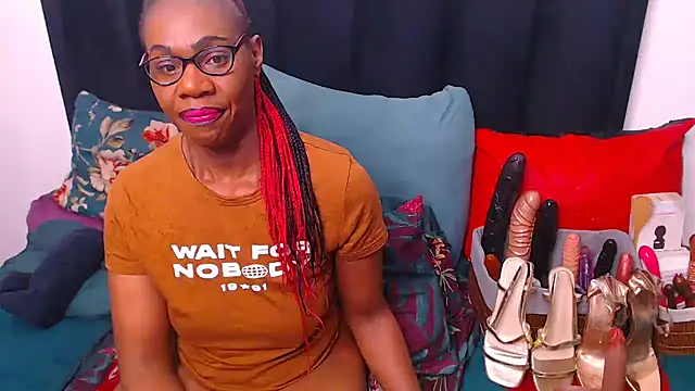 Snapshot of sexybootylicious chatting on 23, 5, 2026 sexybootylicious online show from 23, 5, 2026