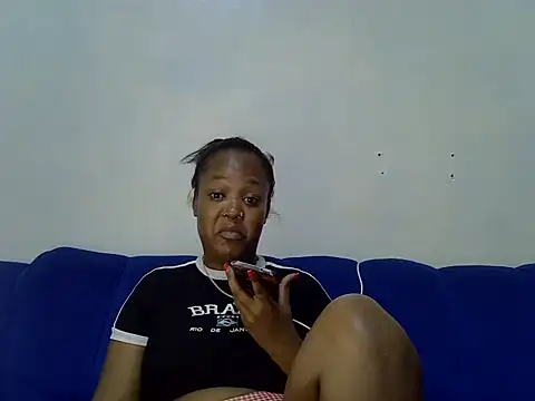 Snapshot of Spice202 chatting on 13, 10, 2025 Spice202 online show from 13, 10, 2025
