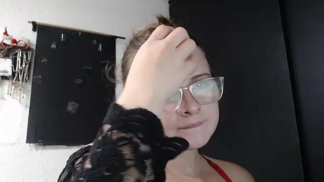 HellenMiyer1111 online show from 3, 12, 2025