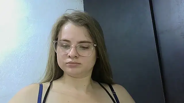 HellenMiyer1111 online show from 14, 4, 2026