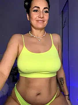 Snapshot of ImperialRice chatting on 21, 10, 2025 ImperialRice online show from 21, 10, 2025