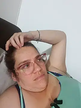 karlythothxh online show from 4, 11, 2025