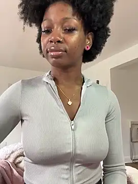 mochamimi online show from 11, 10, 2025