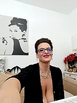 RebeccaNoble online show from 16, 11, 2025