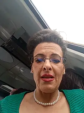 RebeccaNoble online show from 9, 4, 2026