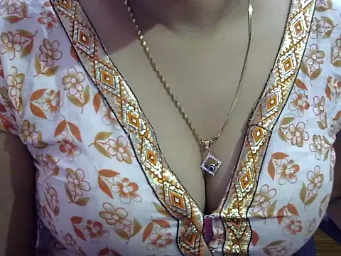 Your wild Dia online show from 6, 11, 2025