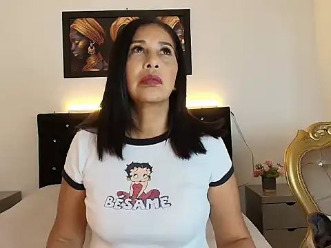 Snapshot of Shanon_mature chatting on 4, 6, 2026 Shanon mature online show from 4, 6, 2026