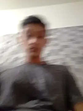 Snapshot of trips2 chatting on 24, 2, 2026 trips2 online show from 24, 2, 2026