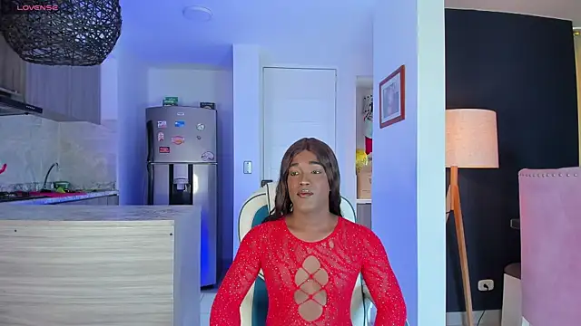 SammyGirlTS online show from 8, 10, 2025