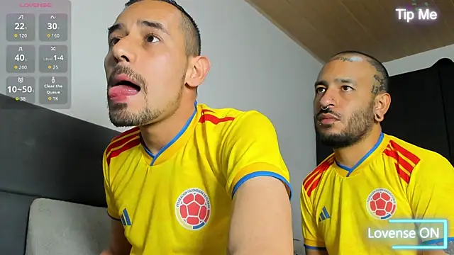 jhonyalzate2 online show from 18, 6, 2026