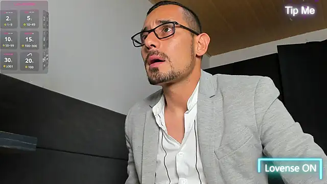 jhonyalzate2 online show from 7, 7, 2026