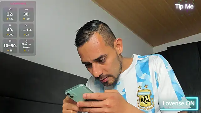 jhonyalzate2 online show from 19, 7, 2026