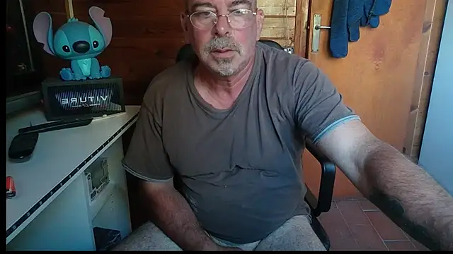 0oscar xxx online show from 11, 9, 2025