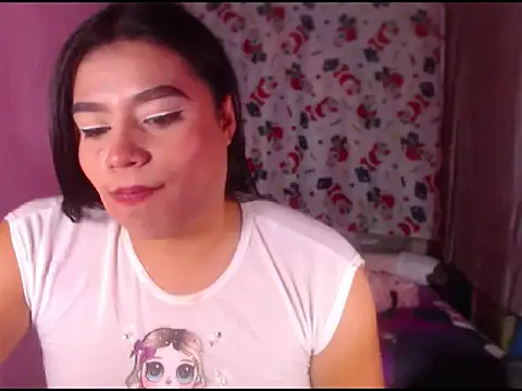 katrinawillff online show from 15, 12, 2025