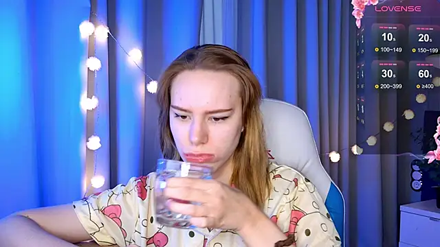 Ramona    online show from 11, 2, 2025