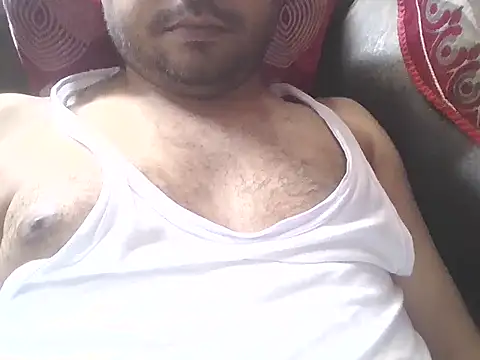 Snapshot of aakash_ModelBrown chatting on 27, 4, 2026 aakash ModelBrown online show from 27, 4, 2026