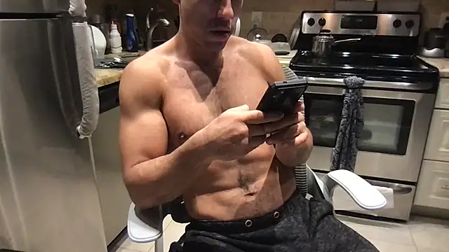 Snapshot of BigGuyMuscle chatting on 3, 2, 2026 BigGuyMuscle online show from 3, 2, 2026