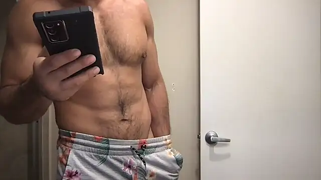 Snapshot of BigGuyMuscle chatting on 23, 2, 2026 BigGuyMuscle online show from 23, 2, 2026