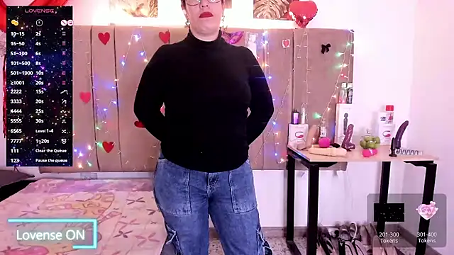 Zaly mature online show from 14, 12, 2025