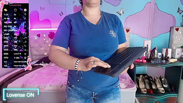 Snapshot of Zaly_mature chatting on 12, 6, 2026 Zaly mature online show from 12, 6, 2026
