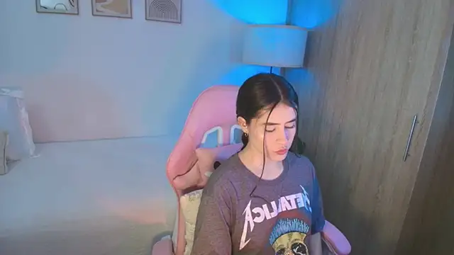 iriswest  online show from 25, 9, 2025