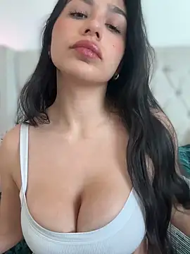 LoveLillyy online show from 20, 3, 2025