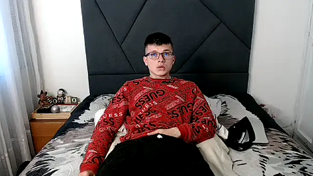 MathewCollin online show from 1, 2, 2025