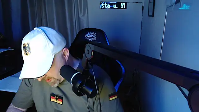 DerPornoPete online show from 21, 12, 2024