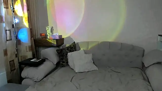 Vivian Davis online show from 5, 3, 2026