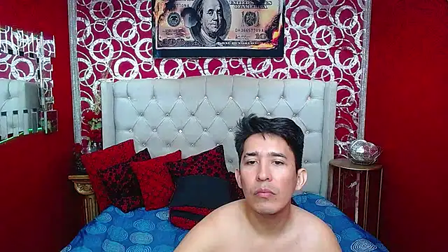 Snapshot of shannentrans chatting on 19, 2, 2025 shannentrans online show from 19, 2, 2025