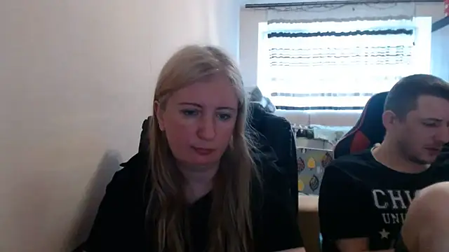 Snapshot of PeterAndJen chatting on 23, 5, 2026 PeterAndJen online show from 23, 5, 2026