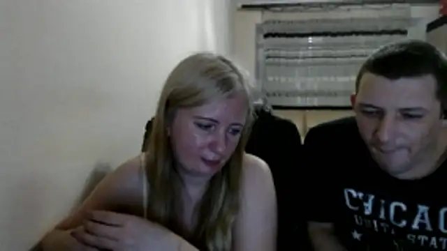 Snapshot of PeterAndJen chatting on 26, 5, 2026 PeterAndJen online show from 26, 5, 2026