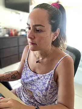 misslulipop online show from 13, 3, 2026