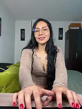 Angela isabella online show from 24, 3, 2026