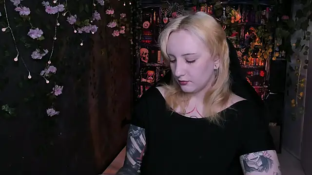 Snapshot of AsheLucker chatting on 16, 6, 2026 AsheLucker online show from 16, 6, 2026