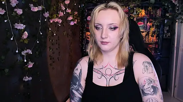 Snapshot of AsheLucker chatting on 9, 7, 2026 AsheLucker online show from 9, 7, 2026