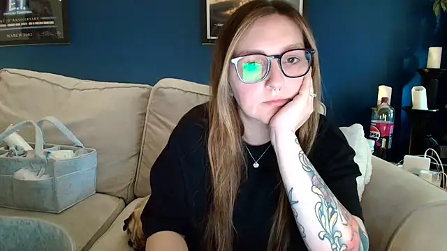 short sweetpea online show from 11, 5, 2026