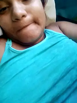 Hilarybunnyy online show from 11, 2, 2025