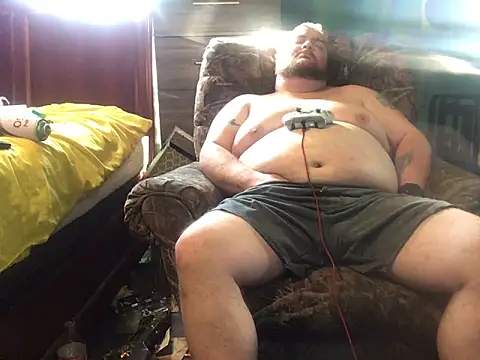 Snapshot of fatdickdaddy448 chatting on 6, 12, 2024 fatdickdaddy448 online show from 6, 12, 2024