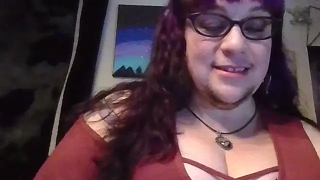 Snapshot of GothyBaby chatting on 17, 11, 2025 GothyBaby online show from 17, 11, 2025